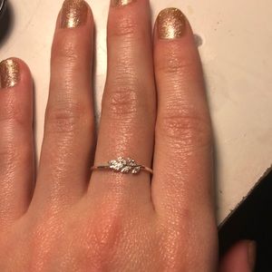 Sterling silver leaf ring